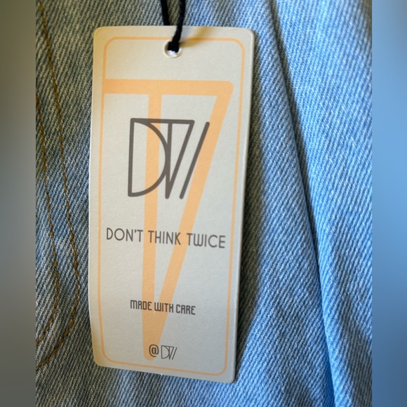 DTT (Don’t Think Twice) Grace balloon jeans in light blue NWT - Picture 6 of 8